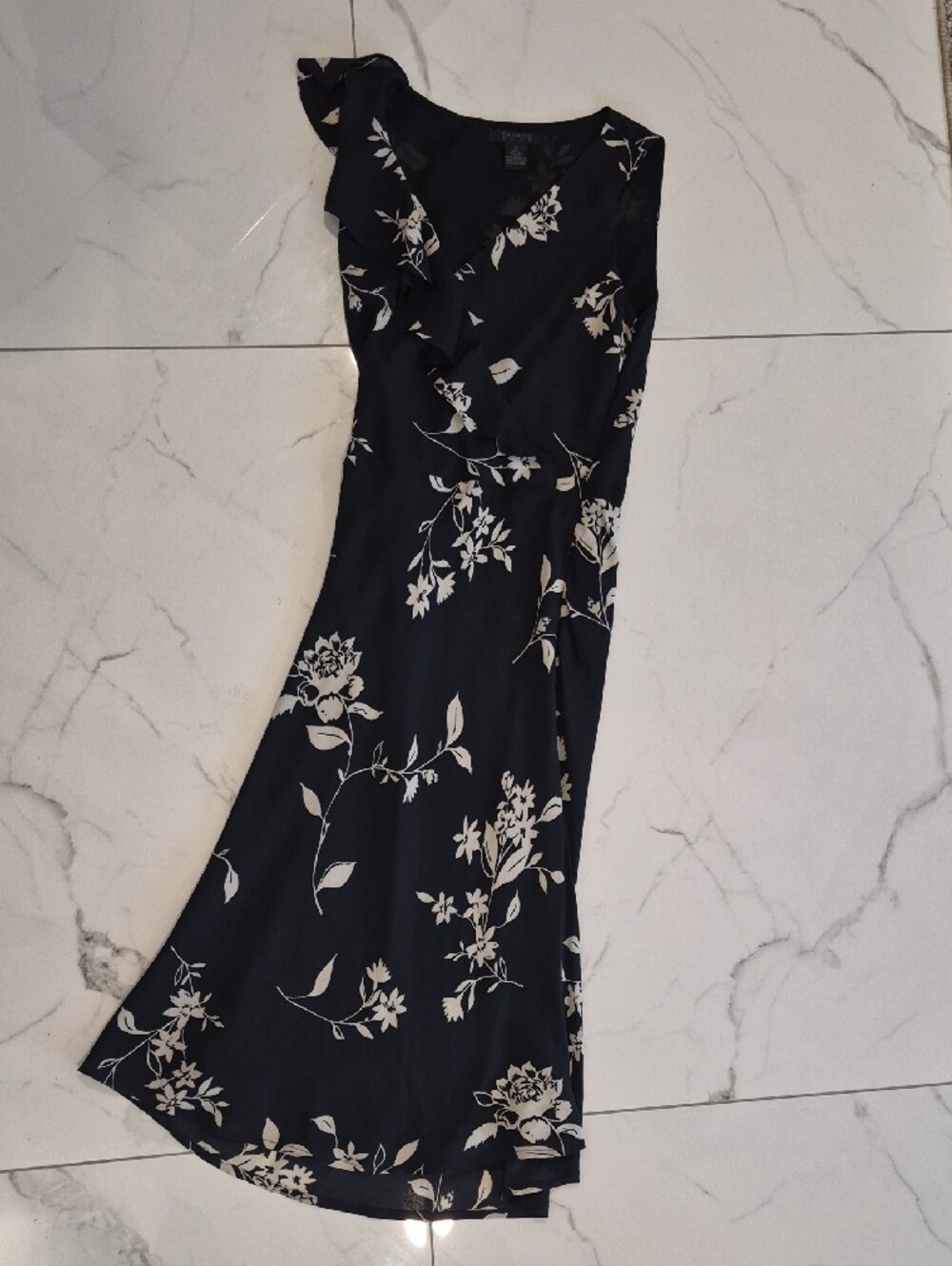 The Limited Y2k Black Floral 100% Silk Maxi Dress